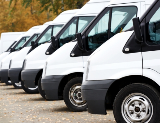 社用車貸与、制服貸与