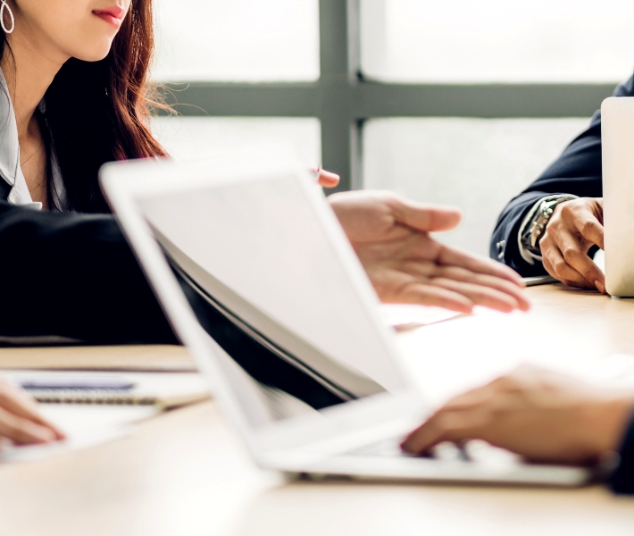 職場環境を知る 福利厚生／制度